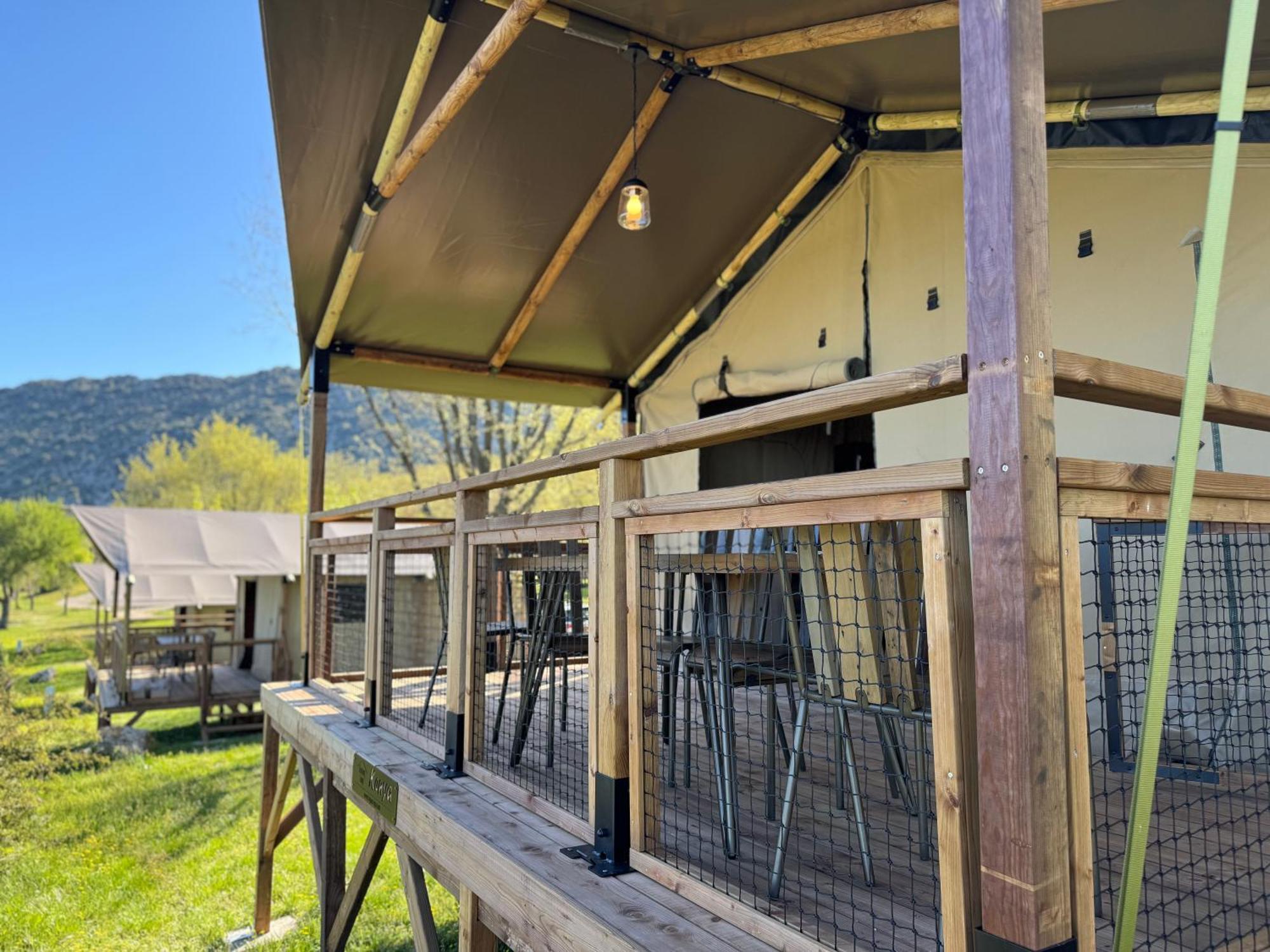 Campasun Camping De L'Aigle Aiguines Exterior photo
